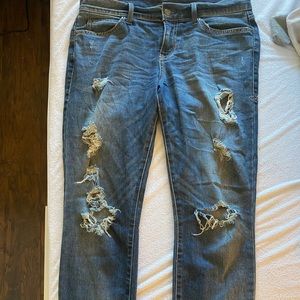 Women’s Size 28 Ripped Jeans